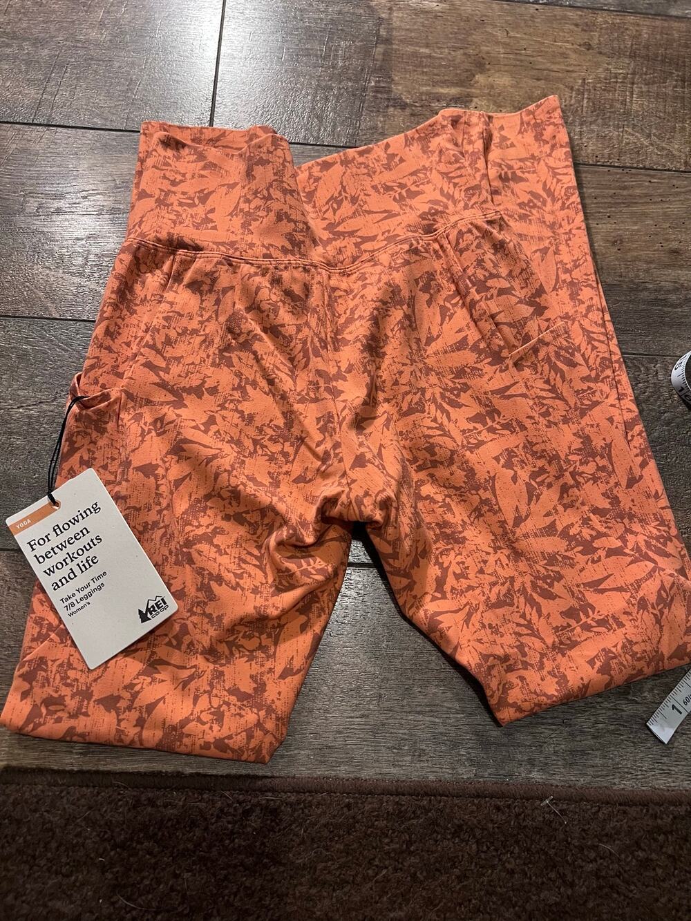 REI Co-op Take Your Time 7/8 Leggings NWT 70$